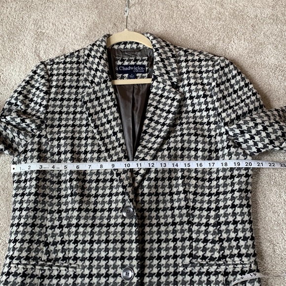 Chadwick’s wool blazer - Picture 2 of 3